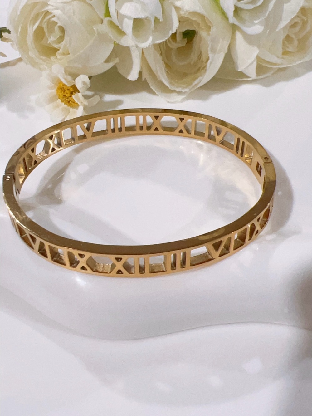Gold Roman Numeral Bangle Bracelet - Women Jewelry
